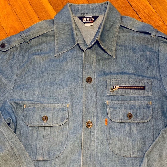 VINTAGE DENIM LEVIS ORANGE TAB LIGHT JACKET! - Picture 2 of 3